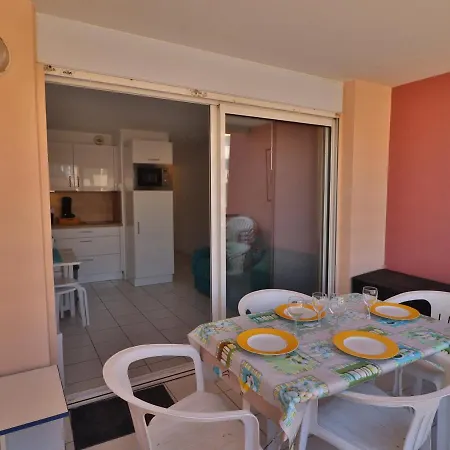 Agreable 2 Pieces Avec Wifi Et Climatisation, Terrasse Vue Mer - Fr-1-472A-205 Apartment *