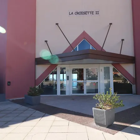 Agreable 2 Pieces Avec Wifi Et Climatisation, Terrasse Vue Mer - Fr-1-472A-205